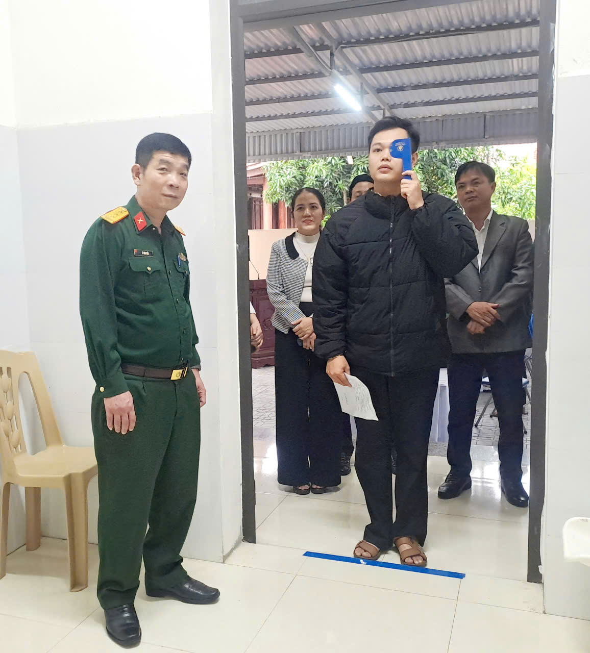 Anh-tin-bai
